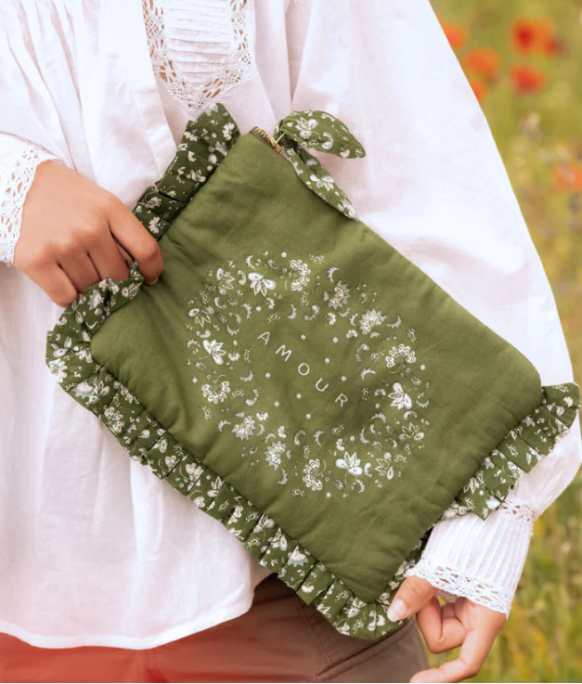 POCHETTE À VOLANTS - AMOUR KHAKI
